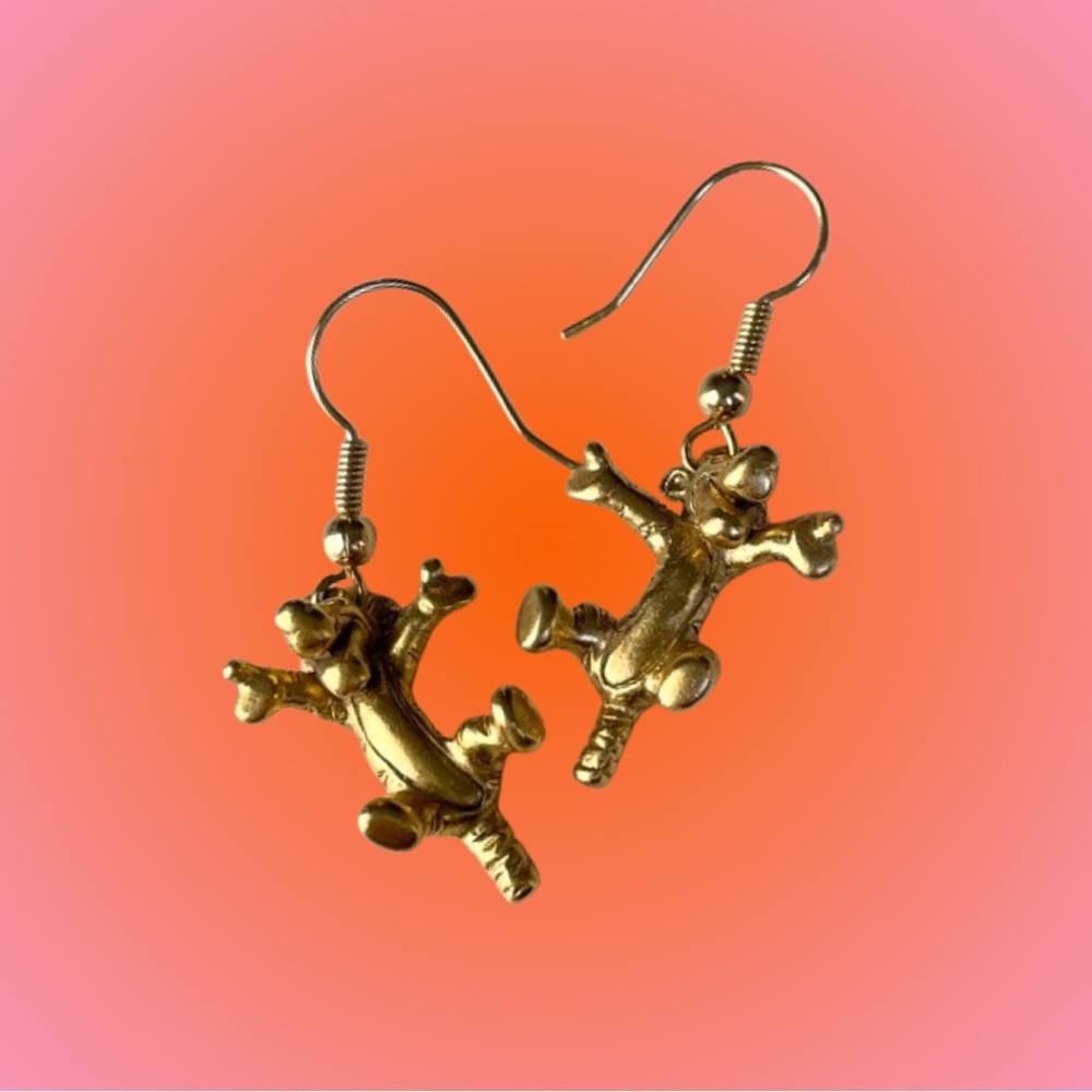 Vintage goldtone Tigger bouncing earrings Disney Winnie the Pooh tiger